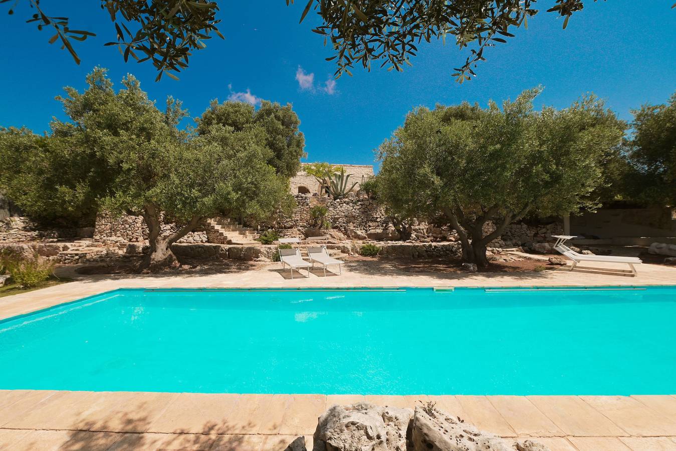 Villa Con Piscina per 8 Persone in Certosa, Ostuni