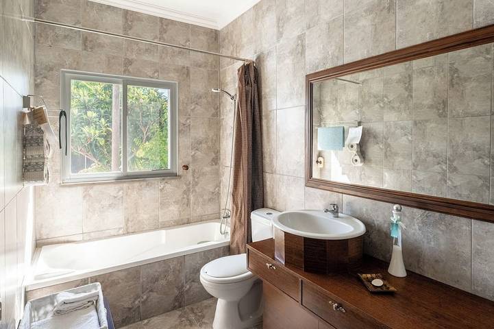 Perfekter Rückzugsort - Landhaus mit Pool und Grill im Montada Wald in Couço, Santarém Distrikt