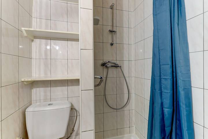 Appartement entier, Le Nid de Néris - Proche des Thermes in Néris-les-Bains, Région de Montluçon