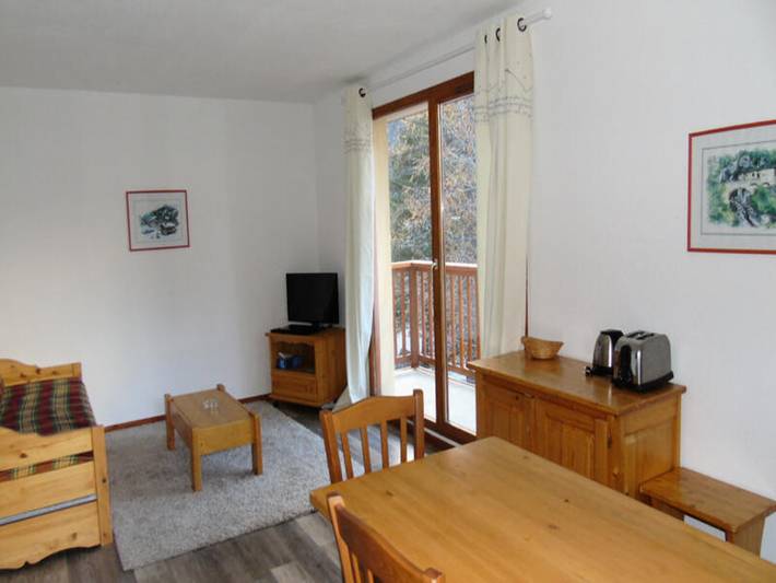 Chalet pour 6 personnes, avec balcon dans Valfréjus - 3
