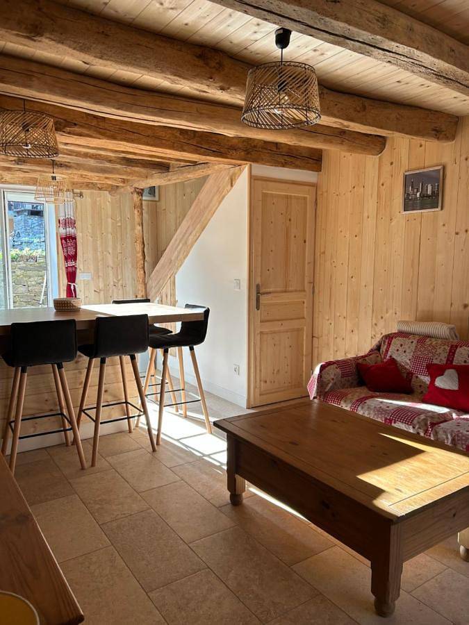 Gîte pour 10 personnes, avec terrasse et vue, animaux acceptés à Saint-Michel-de-Maurienne - 3