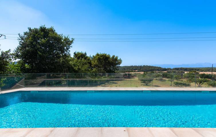 Retiro Randa con piscina y terraza, cerca de Santuari de Cura in Randa (Mallorca), Algaida