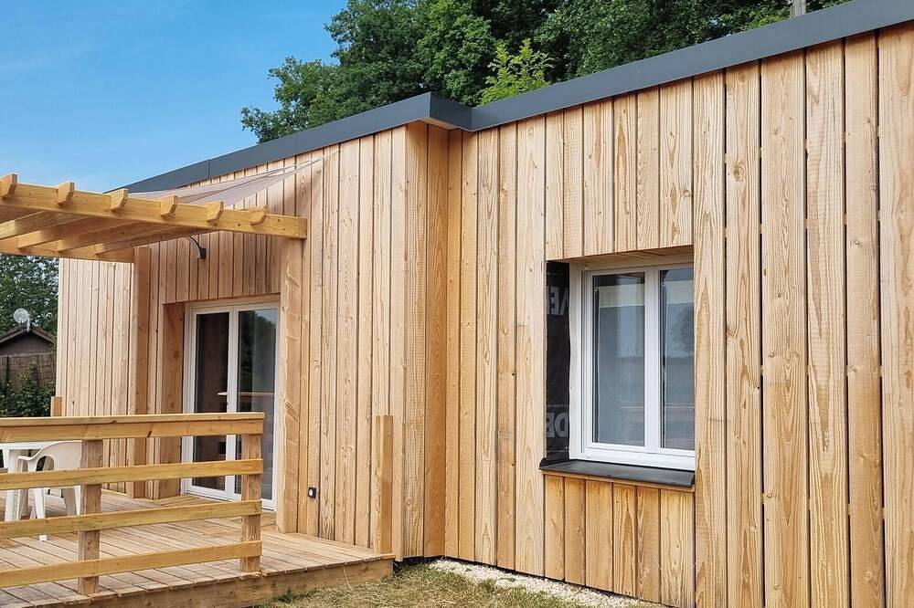 Charming little cottage in Chastellux-sur-Cure, Naturpark Morvan