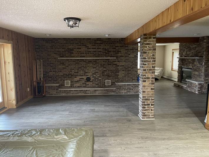 Log cabin for 17 people, with terrace and garden in the USA