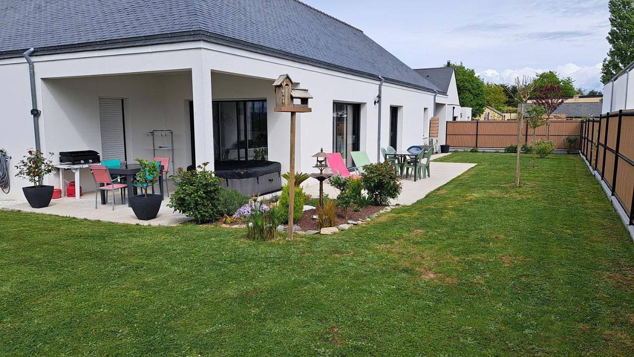 Three-Bedroom House in Saint-Armel, Côte des Mégalithes