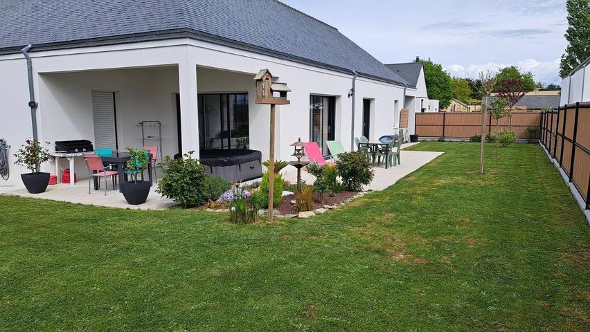 Casa de vacaciones para 6 personas, con jardín y jacuzzi - 1