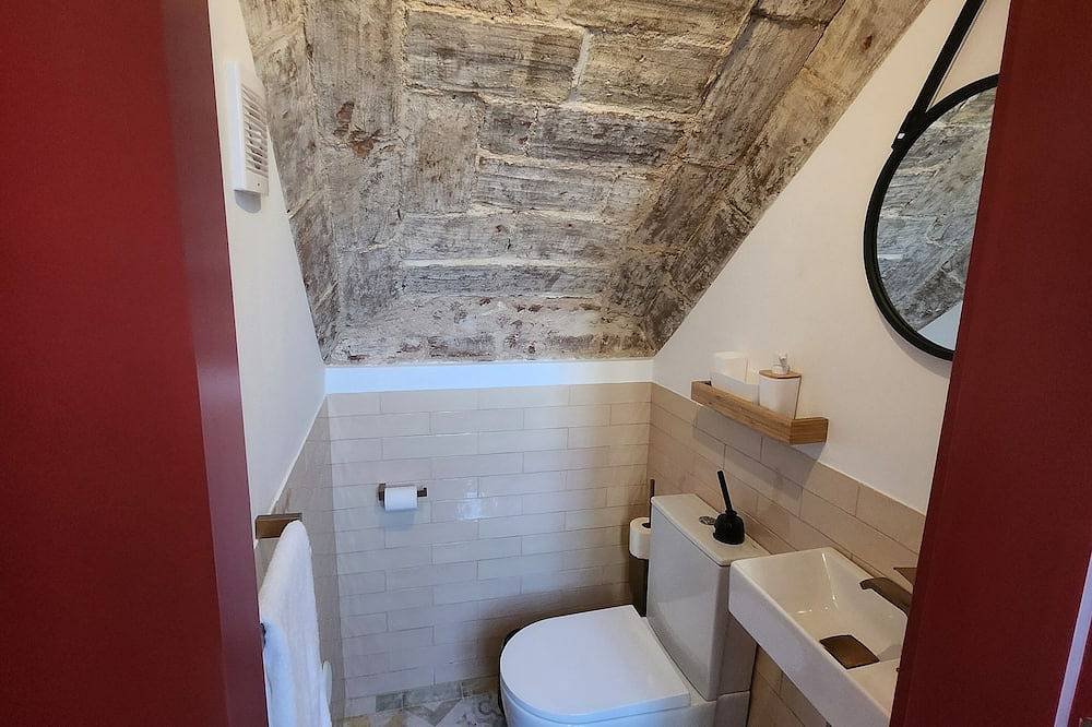 Unique luxury home in the heart of Evora historic center. Wifi, Ac, Parking, foto 10