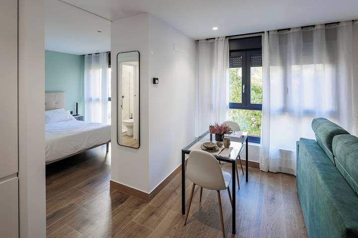 Ganze Wohnung, Double Family Studio With Free Parking in Logroño, La Rioja Provinz
