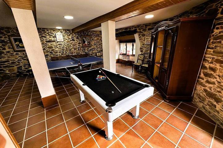 Gîte pour 10 personnes, avec Terrasse