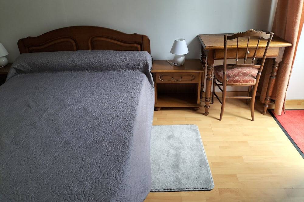 Entire apartment, Nature break in the Ossau Valley - Quiet apartment with private park in Laruns, Béarn