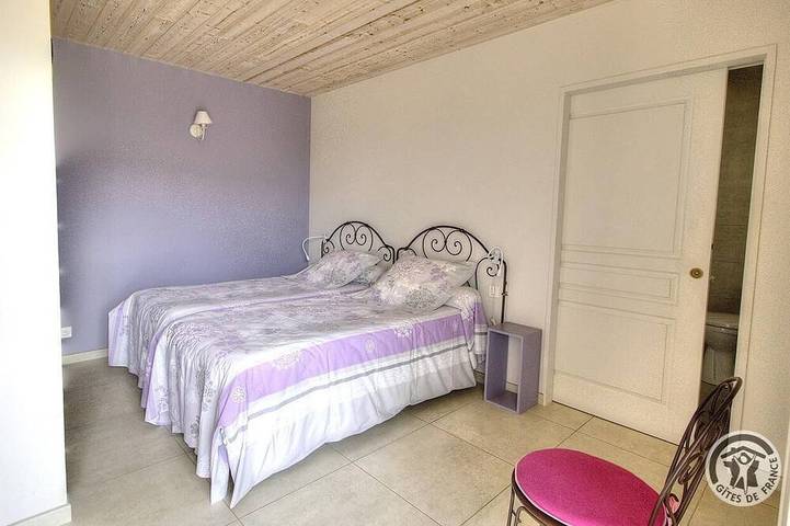 Location de vacances pour 6 personnes, avec jardin à Quincié-en-Beaujolais - 3
