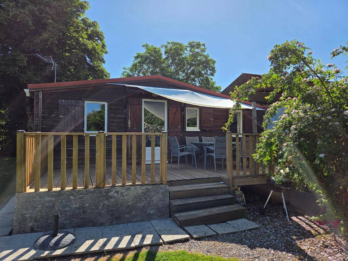 Le Ty Chalet in Bains-sur-Oust, Région de Redon