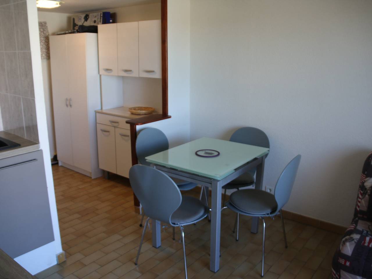 Entire studio, Cozy Studio for 2 with Ac, Pool Access & Secure Parking in Cap d'Agde, Agde