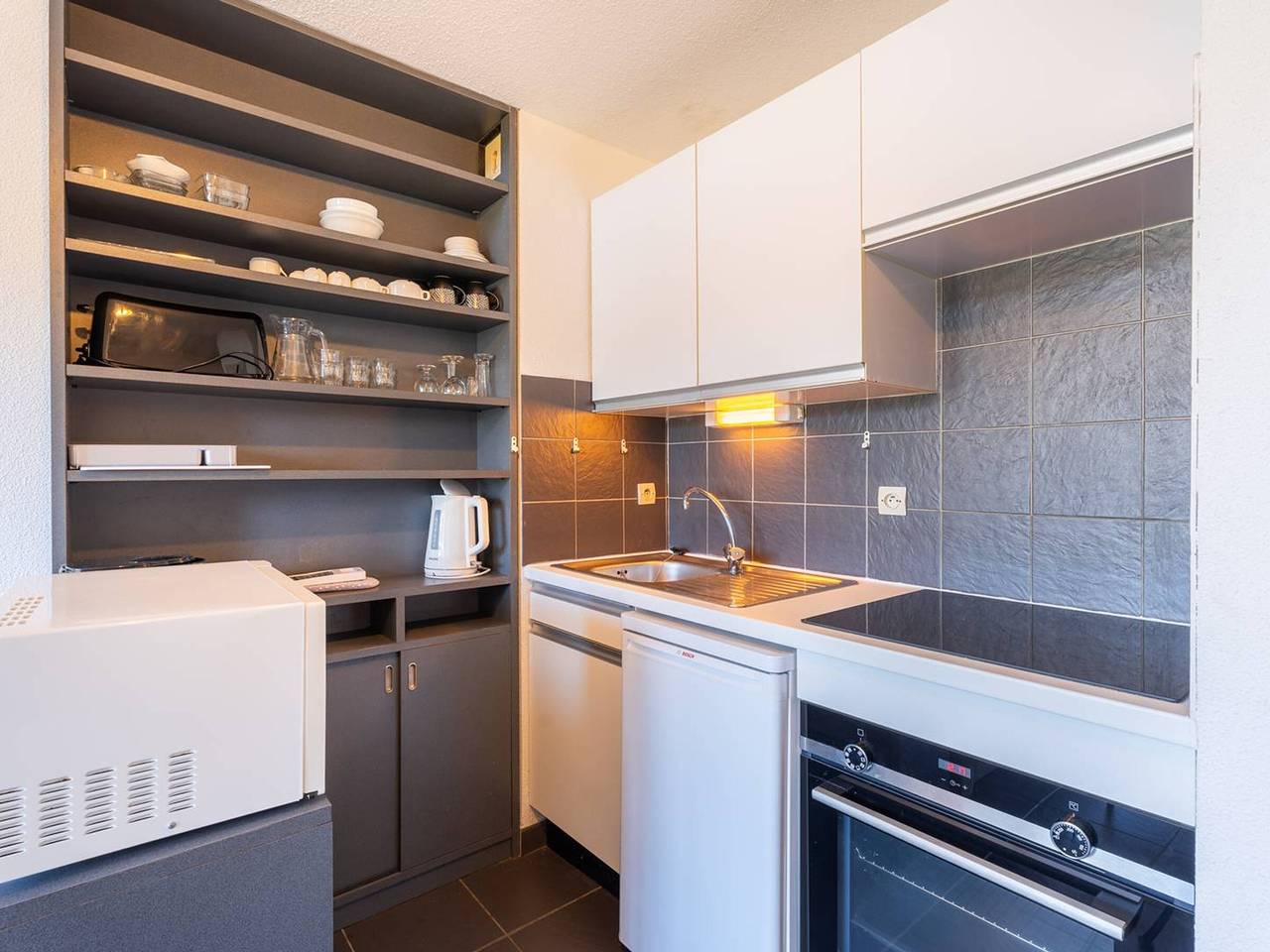 Appartement entier, Carnac : Duplex 3 Pièces, Balcon, Animaux Admis, Parking in Carnac, Côte des Mégalithes