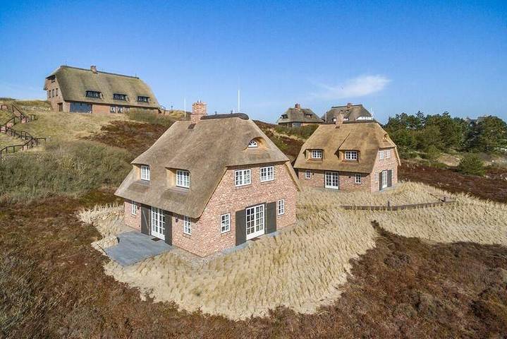 Ferienhaus für 8 Personen, mit Terrasse und Sauna in Rantum - 4