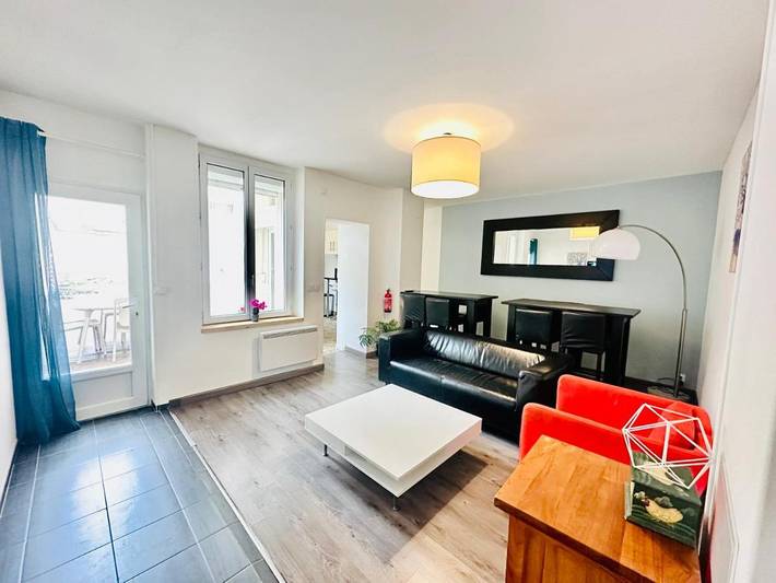Chambre d’hôte pour 2 personnes, avec Terrasse à Reims