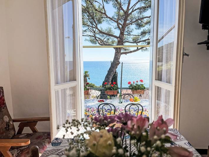 Ferienhaus für 7 Personen, mit Terrasse und Garten in San Lorenzo al Mare - 4