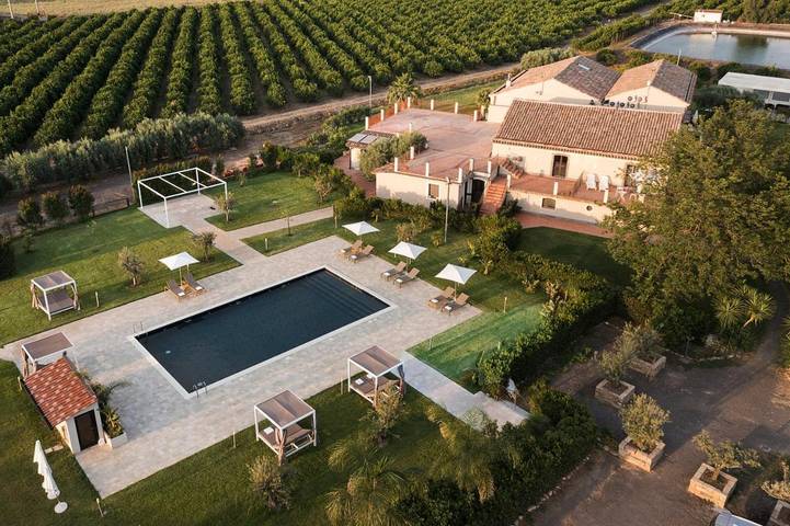 Hôtel pour 2 personnes, avec piscine et jardin, adapté aux familles