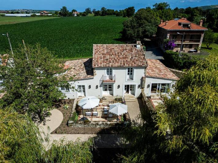 Casa rural para 8 personas, con Balcón y Terraza además de Jardín y Piscina en Ribamontán al Mar - 4