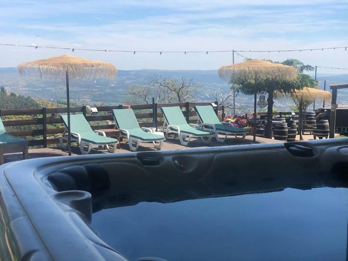 Lodge para 4 pessoas, com Varanda e Terraço e ainda Jardim and Piscina em Vila Real (Cidade)