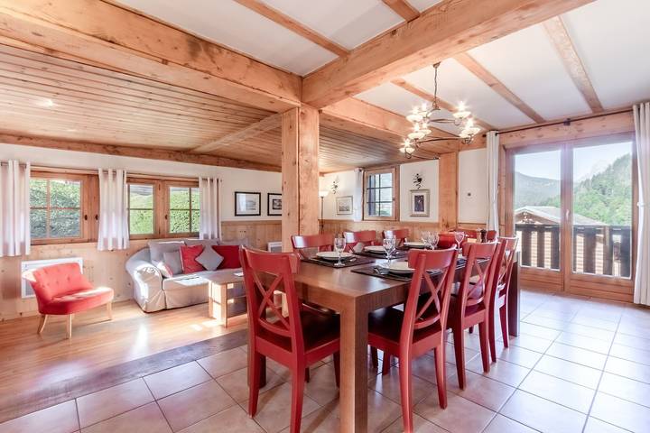 Chalet pour 10 personnes, avec balcon et jardin à Les Houches