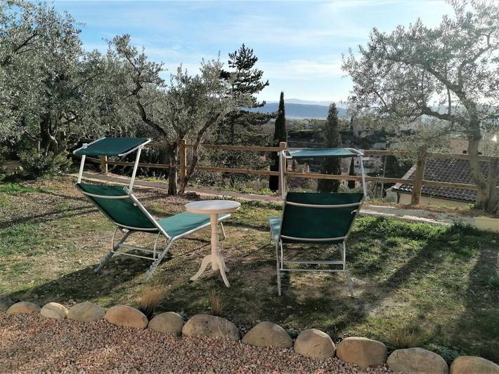 Gîte pour 2 personnes, avec vue et jardin, animaux acceptés à Volx - 4