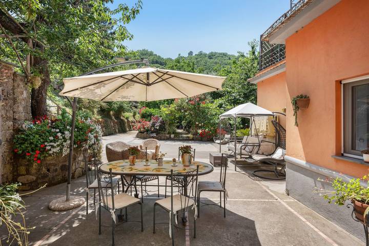 Villa 'Sulle Colline Di Sorrento' con vistas al mar, Wi-Fi y aire acondicionado in Colli di Fontanelle, Sant'Agnello