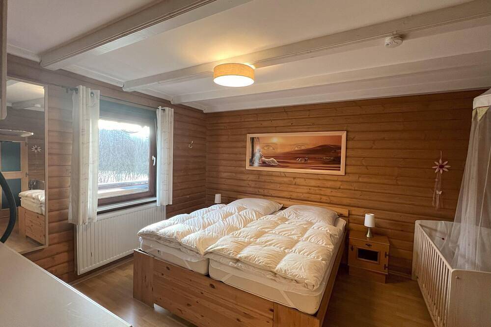 Ganze Wohnung, Ferienwohnung mit Seeblick für 5 Personen & Hund – 75 m² pure Erholung in Kummersdorf (Arrach), Arrach