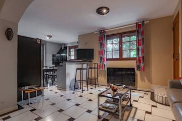 Appartement De Vacances pour 4 Personnes dans Juvinas, Massif central, Photo 4