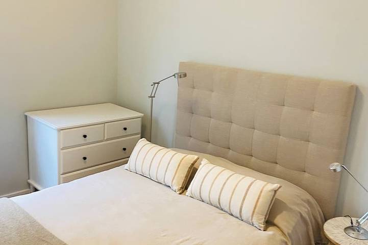 Apartamento de férias para 6 pessoas, com varanda e jardim em Amadora