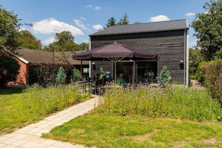 Ferienhaus für 18 Personen, mit Terrasse und Garten in Haaksbergen