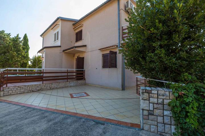 Ferienwohnung für 3 Personen, mit Balkon und Garten, mit Haustier in Selce - 4