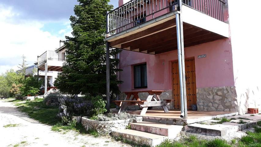 Casa rural para 4 personas, con vistas además de piscina y jardín, Se admiten mascotas en Provincia de Jaén - 3