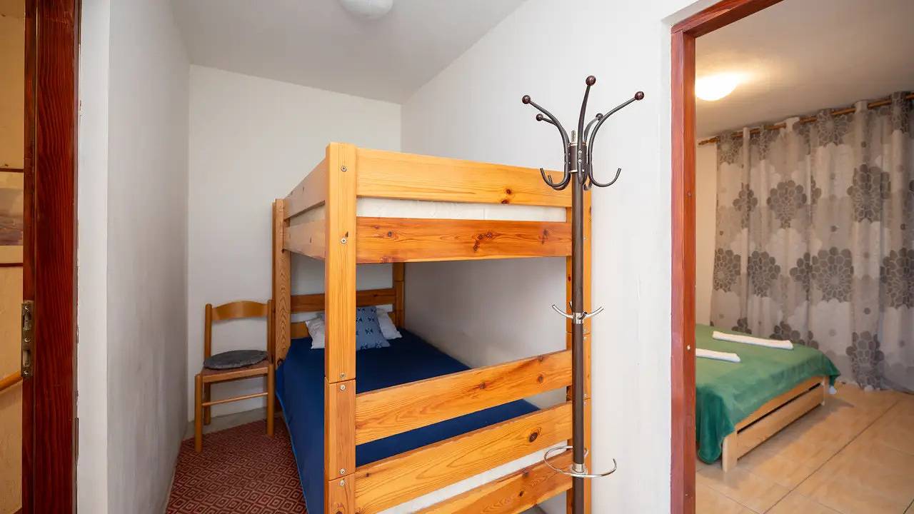 Całe studio, Studio dla 5 osób z taras in Pakoštane, Zadar