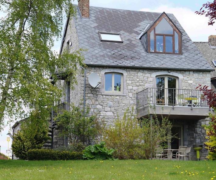 Ferienwohnung für 4 Personen, mit Terrasse und Garten in Dinant