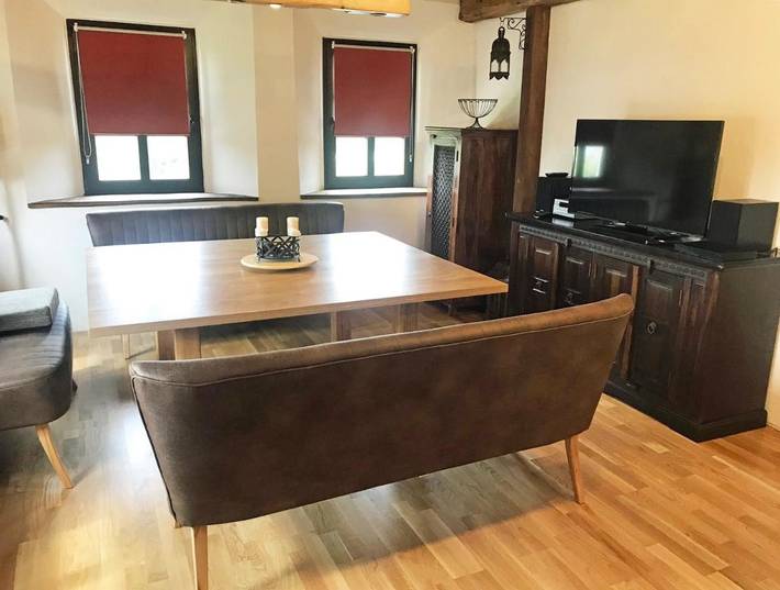 Ferienwohnung für 8 Personen, mit Garten und Seeblick sowie Ausblick in Wachau