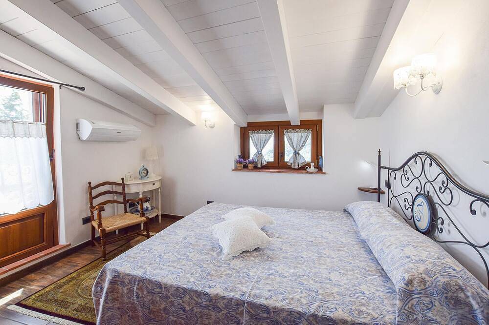 Splendida casa a Greppolungo in Greppolungo, Camaiore (Toscana)