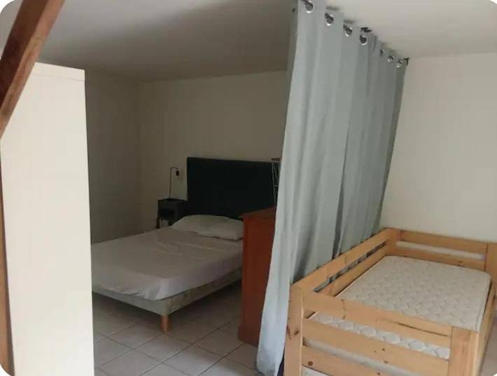 Gîte pour 3 personnes, avec terrasse, animaux acceptés à Gomené - 2