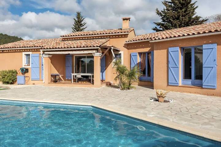 Maison de vacances pour 5 personnes, avec jardin à Les Arcs (Var)