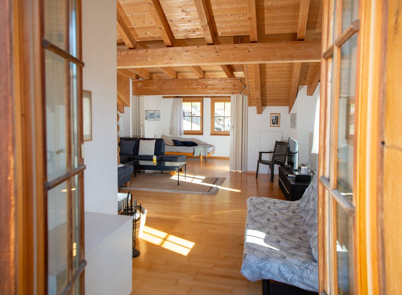 Ganze Wohnung, Gemütliches Alpen-Loft mit Kamin in Lantsch/Lenz, Plessur Alpen