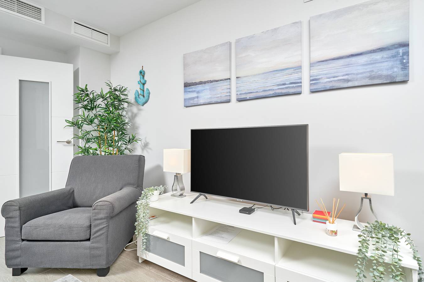 Geheel appartement, Appartement 'Morning Sun Duna 1' met Uitzicht op Zee, Wifi en Airconditioning in Torrox Costa, Torrox