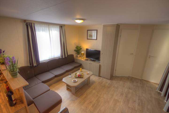 Ferienhaus für 6 Personen, mit Terrasse und Garten in Serooskerke - 2