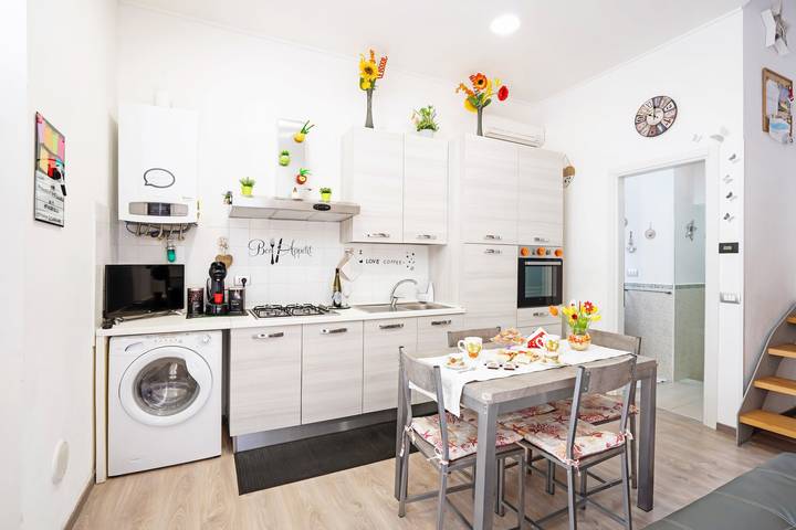 Appartement entier, Appartement "Casa Aurora" avec Wi-Fi in La Spezia (Ville), La Spezia