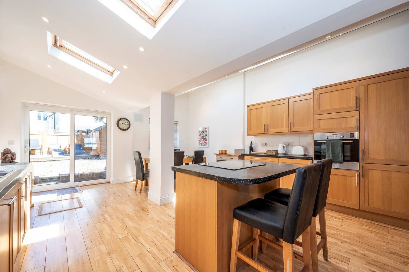 Charming Cottage 15 minutes to central London - Pass the Keys in Surbiton, London