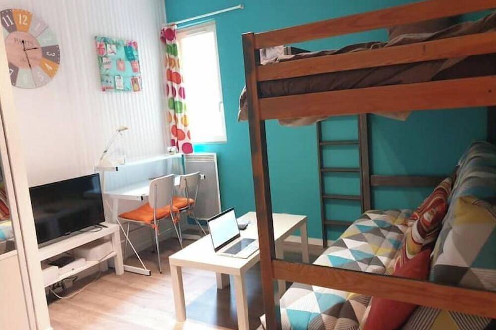 Appartement entier, Studio Simplicien Cosy Centre Ville Poitiers in Poitiers, Vienne (France)