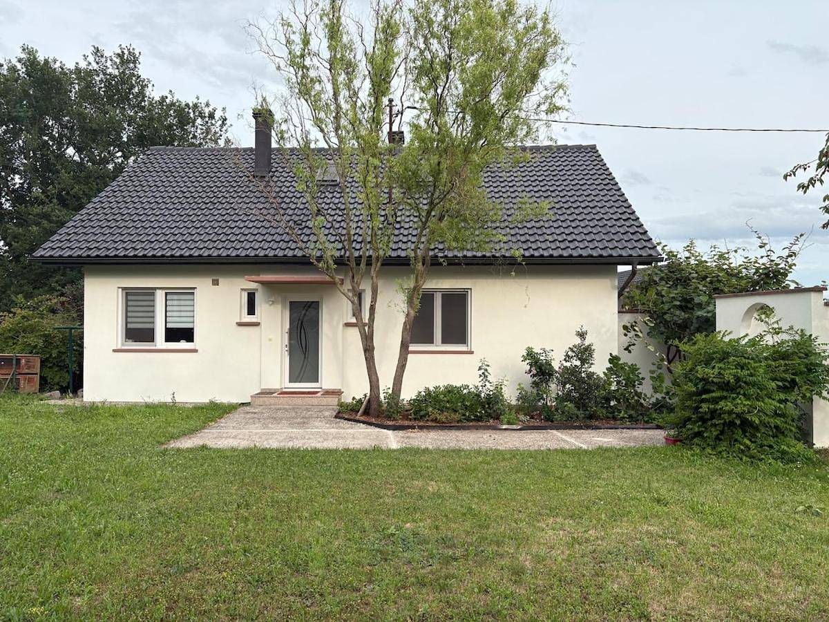 Maison spacieuse avec jardin in Lauterbourg, Région de Wissembourg