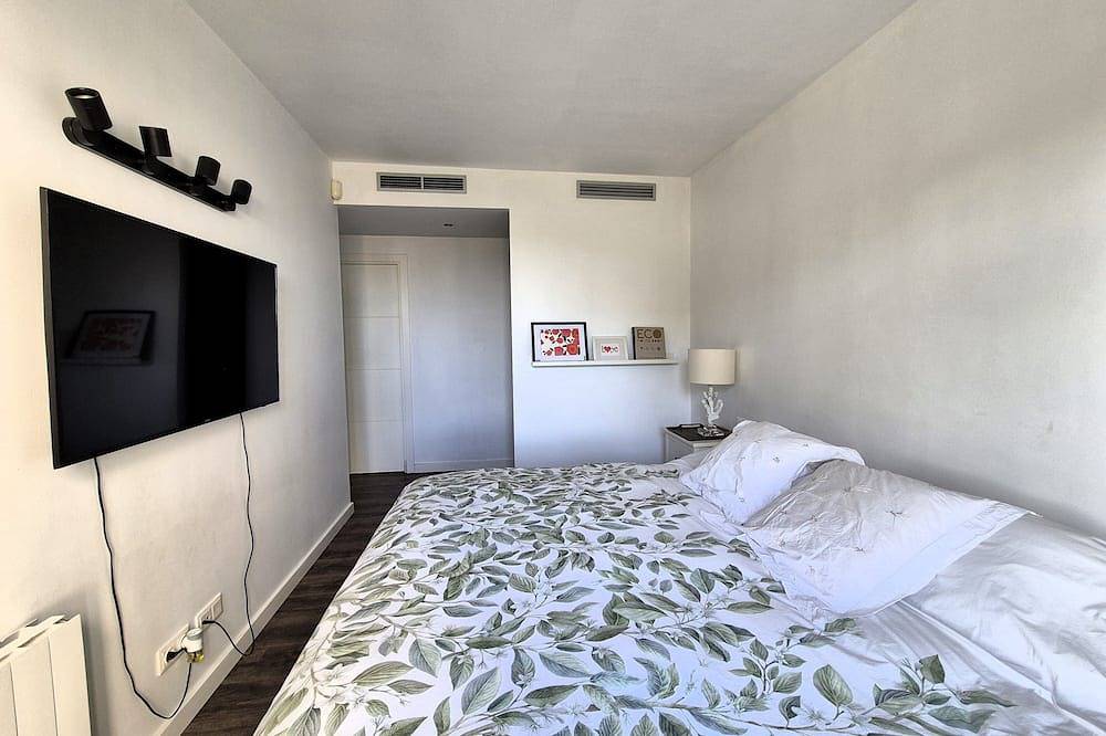 Elena Maresme House in Mataró, Costa del Maresme