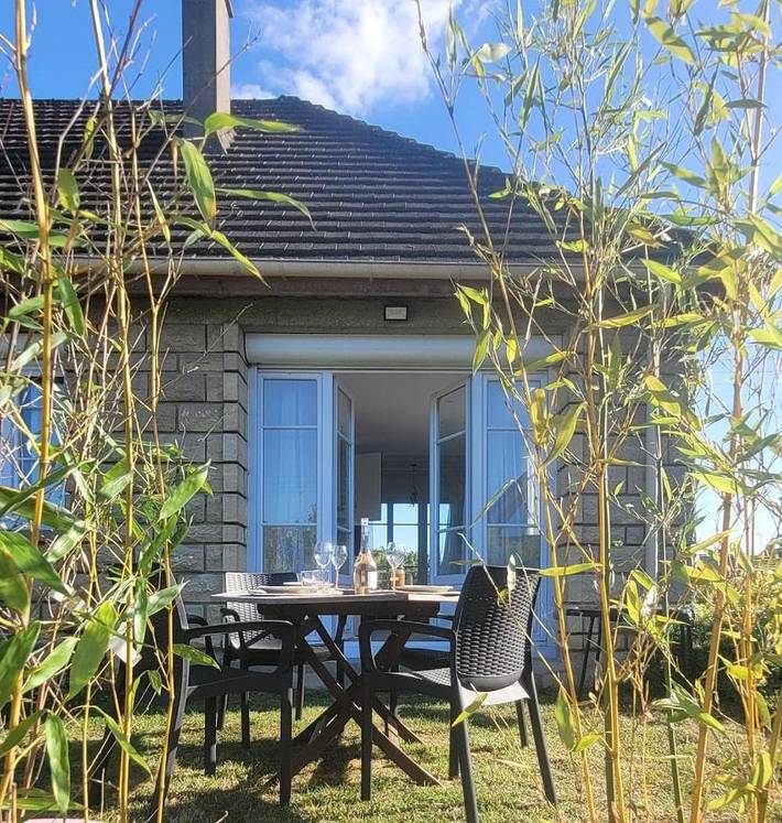 Gîte pour 4 personnes, avec Terrasse et Jardin à Vineuil-Saint-Firmin