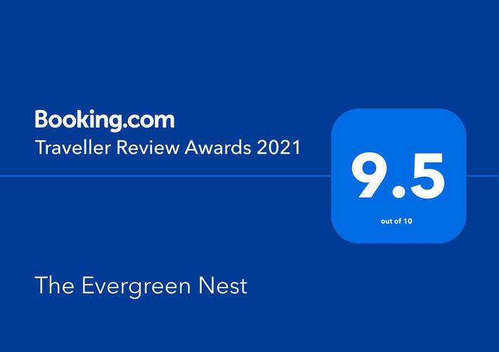 Gîte pour 4 personnes, avec jacuzzi et sauna ainsi que piscine et jardin dans Poiana Brasov - Brasov - 2