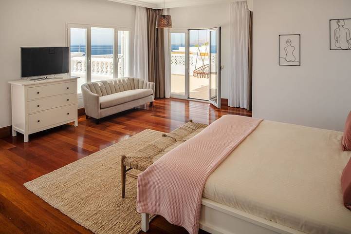Odin Luxury Villa by Buenavilla | Magnificent villa for a luxury getaway. in Puerto Calero, Yaiza